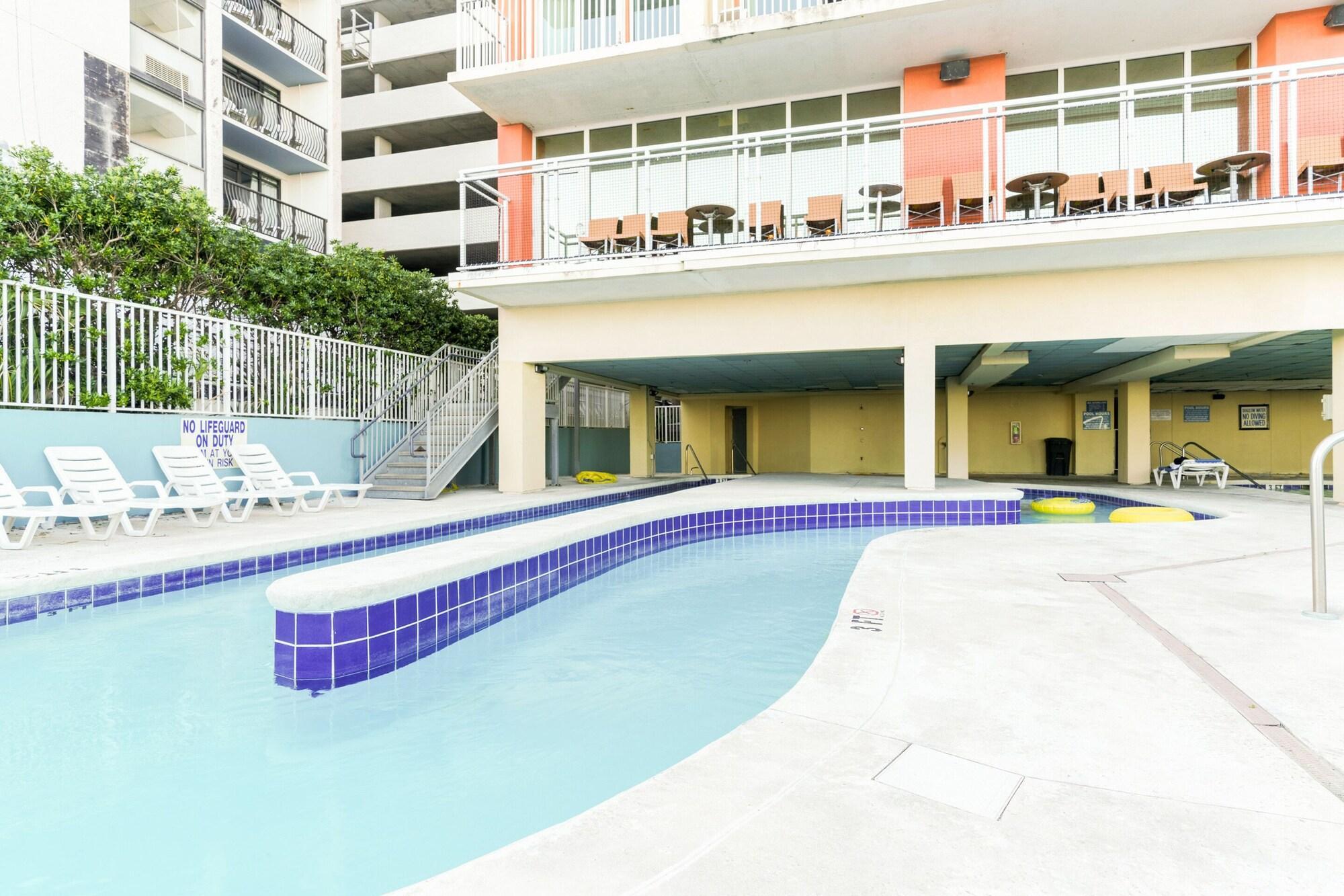 Palette Resort Myrtle Beach Exterior photo